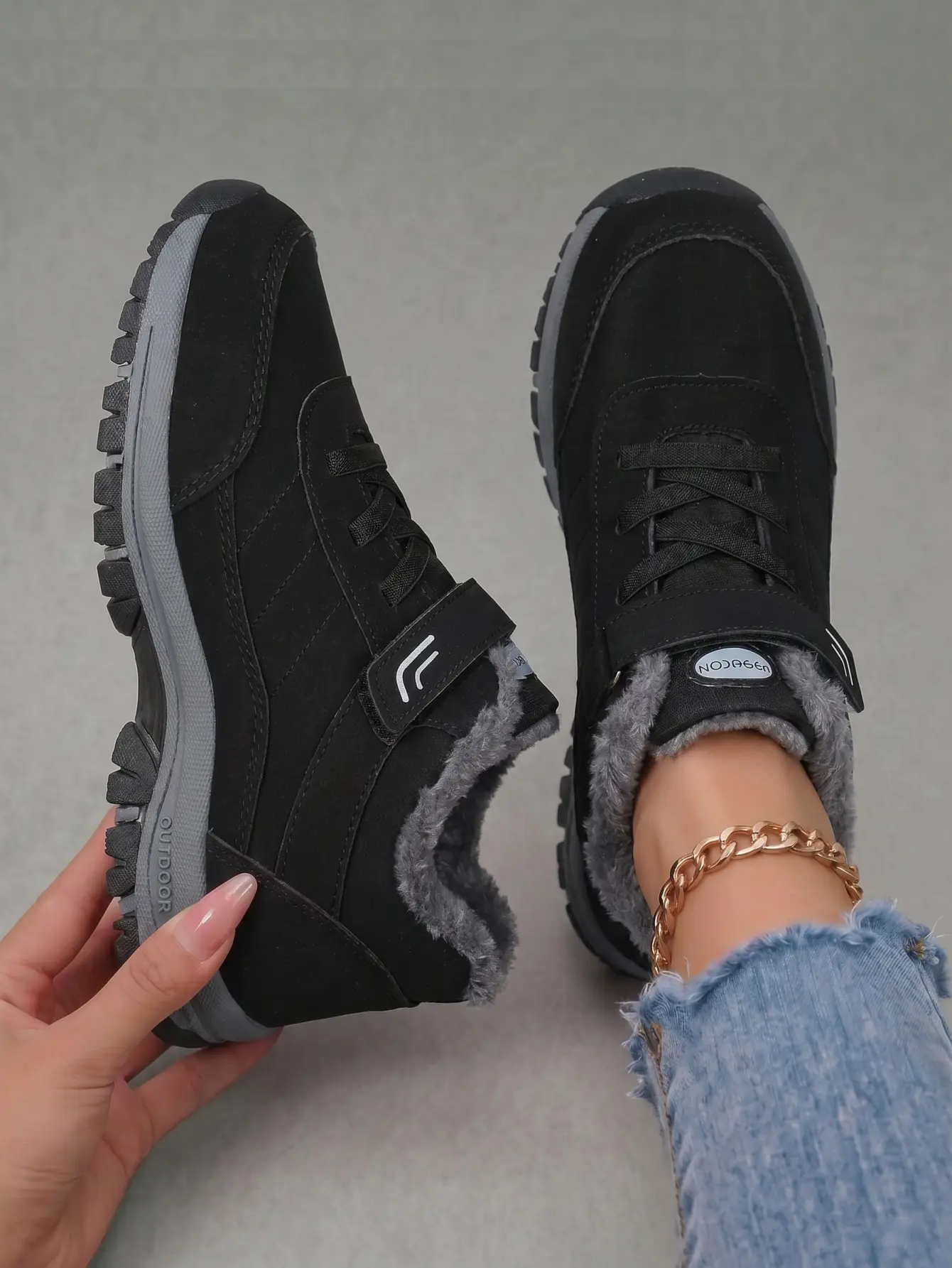 Women's Winter Casual Round Toe Snow Boots - Fleece-Lined High-Top, Adjustable Hook-and-Loop, Non-Slip Waterproof Cold-Weather Outdoor Walking Boots