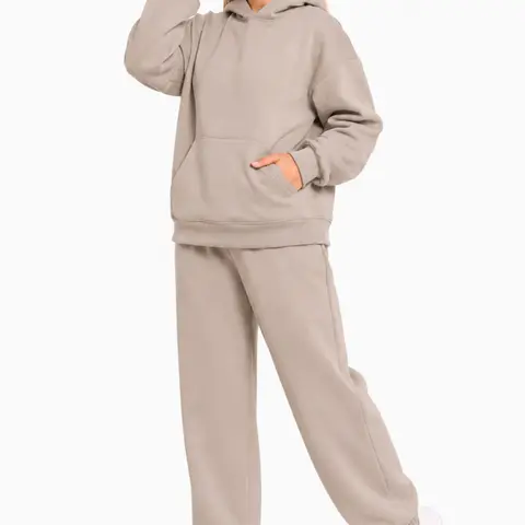SPXTREME Women’s Oversized 2-Piece Tracksuit Set Fleece Hoodie and Sweatpants Matching Sweatsuit Cozy Fall Winter Fashion Loungewear Set Drop Shoulder Hoodie Kangaroo Pocket High Waist Drawstring Joggers Casual Y2K Streetwear Comfy Travel Airport Outfit o