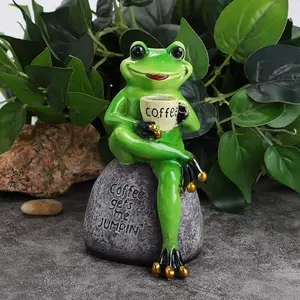 1 Piece Creative Craft Resin Frog Figurine Decor, Frog Sitting On Stone Statue Drinking Coffee Sculpture Statue, Personalized Collectible Figurines Mascot Frog for Indoor Outdoor Garden Decoration