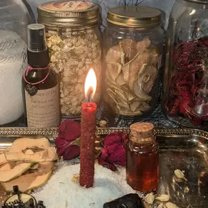 Morrigan Deity Candle