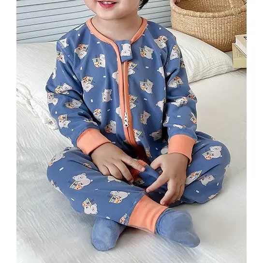 Blue background Zhenzhu milk tea--flannel sleeping