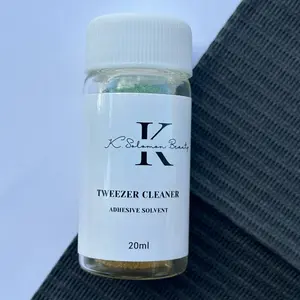 Tweezer cleaner