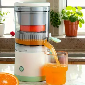 New Portable USB Charging Juicer, Efficient Pulp Separation, High Juice Yield for Oranges, Lemons, Watermelons, Grapes, etc., Portable Multifunctional Lithium Battery Rechargeable Juicer, Suitable for 6 Scenarios: Home, School, Dorm, Kitche
