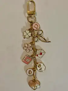 Dear Reader Charm Chain for  Kindle, Nook, Kobo, E-reader, Tablet, Handbag, Planner | Cute Accessories | Clip-On Accessories