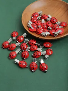 30pcs Cute Creative Funny Realistic Ladybug Hair Clip Set, Mini Animal Costume Hairpins for Party Holiday Dress Up, Side Bangs Clamps