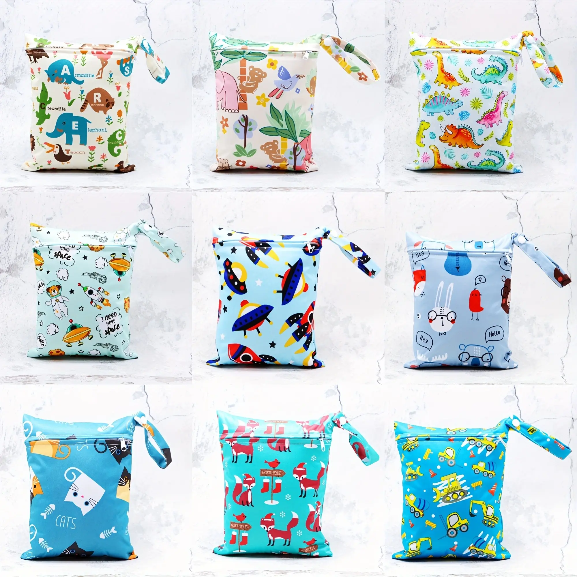 Reusable Diaper Bag with Zipper and Buckle Handle, Large Capacity Wet Dry Separation, Travel Makeup Wash Bag, Polyester Material, Multifunctional Diaper Bag, Diaper Purse