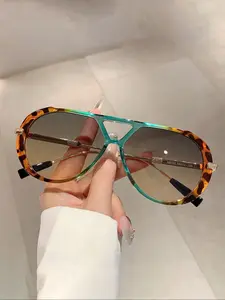 Unisex Fashion Geometric Frame Glasses, Vintage Trendy Leopard Pattern, Plastic Material, All Seasons, Casual Daily Wear Accessories