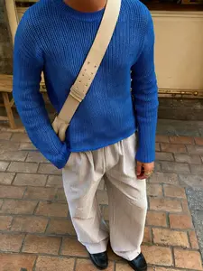 Men's Light Mature Style Sweater, British Round Neck Pullover Knitwear, Casual Yarn Top, Comfortable and Stylish Inner Layer