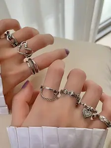Seven-Piece Punk Vintage Geometric Chain Heart-Shaped Hip-Hop Jewelry, Party Accessory Ring Set, Valentine's Day Gift, Christmas Jewelry