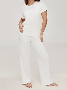 Minimalist women's 2-piece set of plain white short sleeved shorts, soft and comfortable, skin friendly, smooth round neck design, elastic waistband, suitable for all seasons, women's home clothing Pajamas