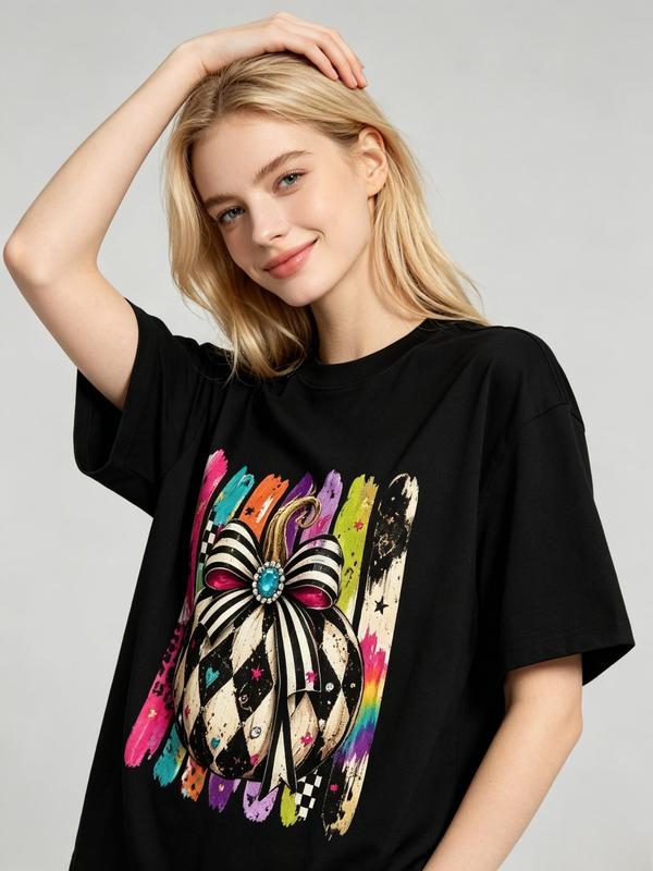 Women's Oversized Casual Cotton T-Shirt - Fall Halloween Pumpkin & Ornate Bow Graphic, Short Sleeve Crew Neck Top, Comfortable Fabric