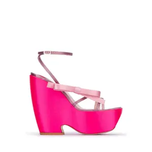 Roger Vivier Women Scarpe