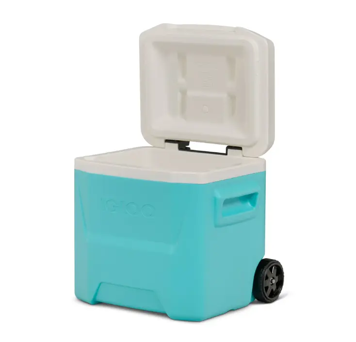 Igloo 16 QT Laguna Hard Side Ice Chest Cooler with Wheels, Aqua Blue Igloo 16 QT Laguna Hard Side Ice Chest Cooler with Wheels, Aqua Blue