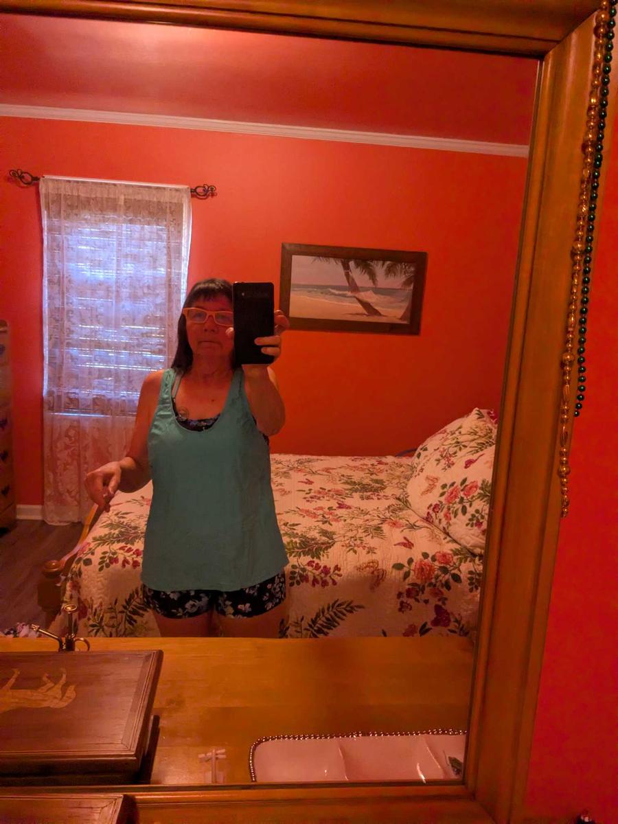 Item: Aqua and Blue Flower, M