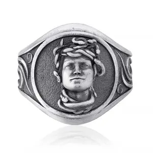 Charming Medusa Ring