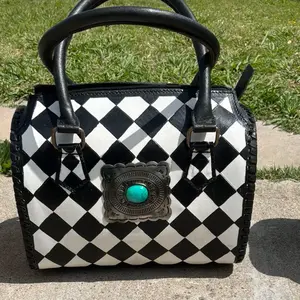 11 in Medium Checkered Handbag with Turquoise Accent and Black Handles - Perfect for Everyday Use
