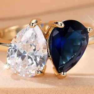 A teardrop-shaped ring made of synthetic blue zirconia is suitable for women to wear at wedding parties