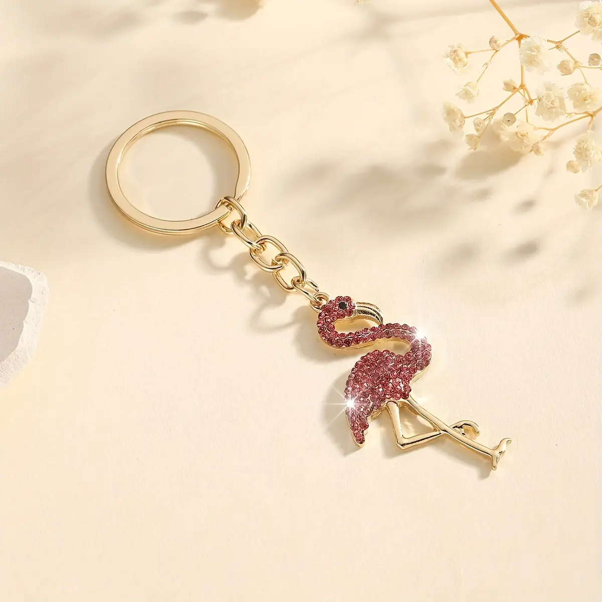 Elegant Gold-Plated Alloy Flamingo Keychain, Sparkling Rhinestone Design, Animal-Themed Accessory for Women's Bags & Keys, Stylish Keychain, Stylish Keyring