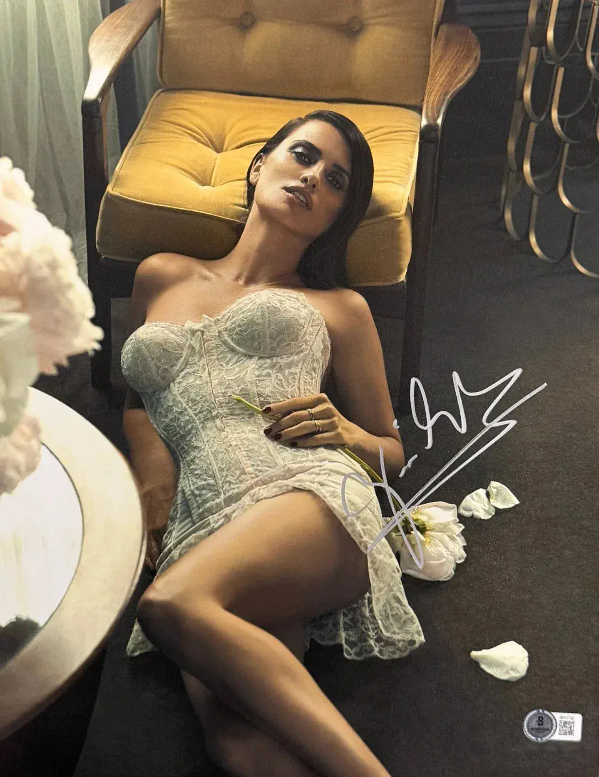 Penelope Cruz Authentic Autographed 11x14 Photo