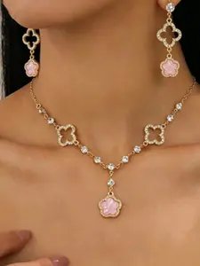 Two-Piece Fashionable Luxury Set, Lucky Four-Leaf Clover Five-Leaf Flower Pendant Necklace, Elegant Charm, Versatile Jewelry