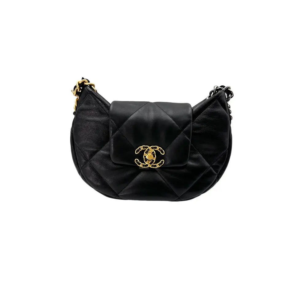 Pre-owned CHANEL leather Shoulder Bags 24C 19 Black Quilted Hobo Flap Bag(P3***HJ) IRIS137