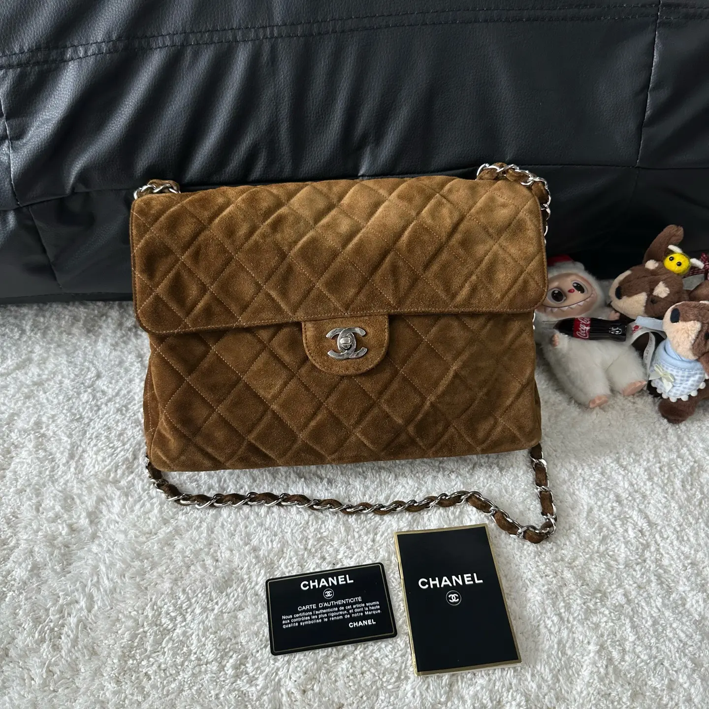 Pre-owned CHANEL Vintage Jumbo Classic Single Flap Shoulder Bag, 1996 1997