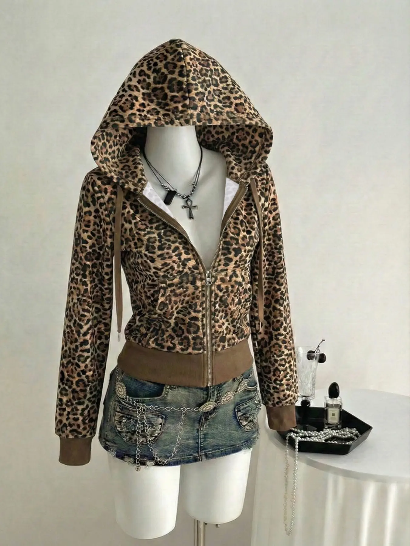 00’s archive leopard fur zip foodie Y2K Women's Leopard Print Zip Hoodie, Y2K Vintage Style, Slim Fit Long