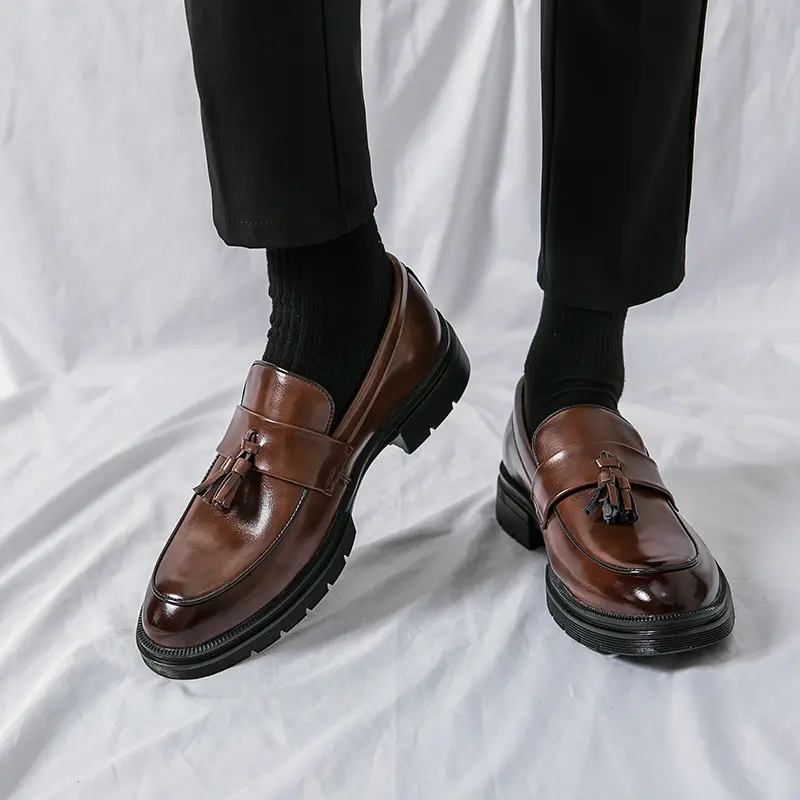 Men's Classic Tassel Loafers, British Style Leather Dress Shoes, Formal Slip-On with a Rubber Sole for Business or Weddings, Flat, Footwear, Business Party, All Seasons, Closed Toe Loafers, Brown Loafers