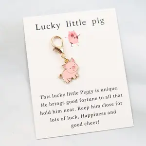 Cute Pig Design Keychain, 1 Count Creative Alloy Keychain, Pocket Hug Card, Party Gift for Friend, Graduation Gift, Back to School Gift, Trendy Cute Keychain, Keychain Kawaii
