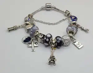 Travel theme bead bracelet Travel Bracelet, Journey Bangle, Personalized Camera Travel Charm Bangle Bracelet, Gift for Travel Lover, Traveler Jewelry, Adventure