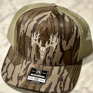 Richardson 112 Bottomland Camo Deer Skull