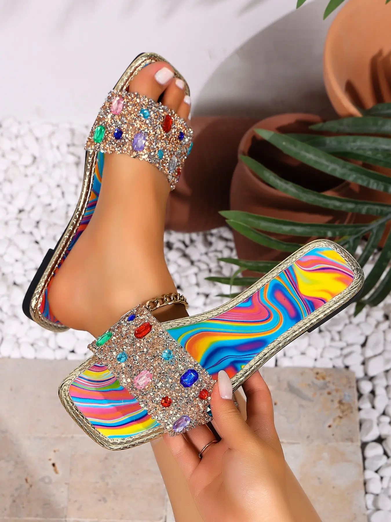 Women's Boho Rhinestone Sandals, Square Toe Single Strap Flat Sandals, Rainbow Lining, Summer Sparkly Open-Toe Casual Shoes, Fashionable Rhinestone Sandals