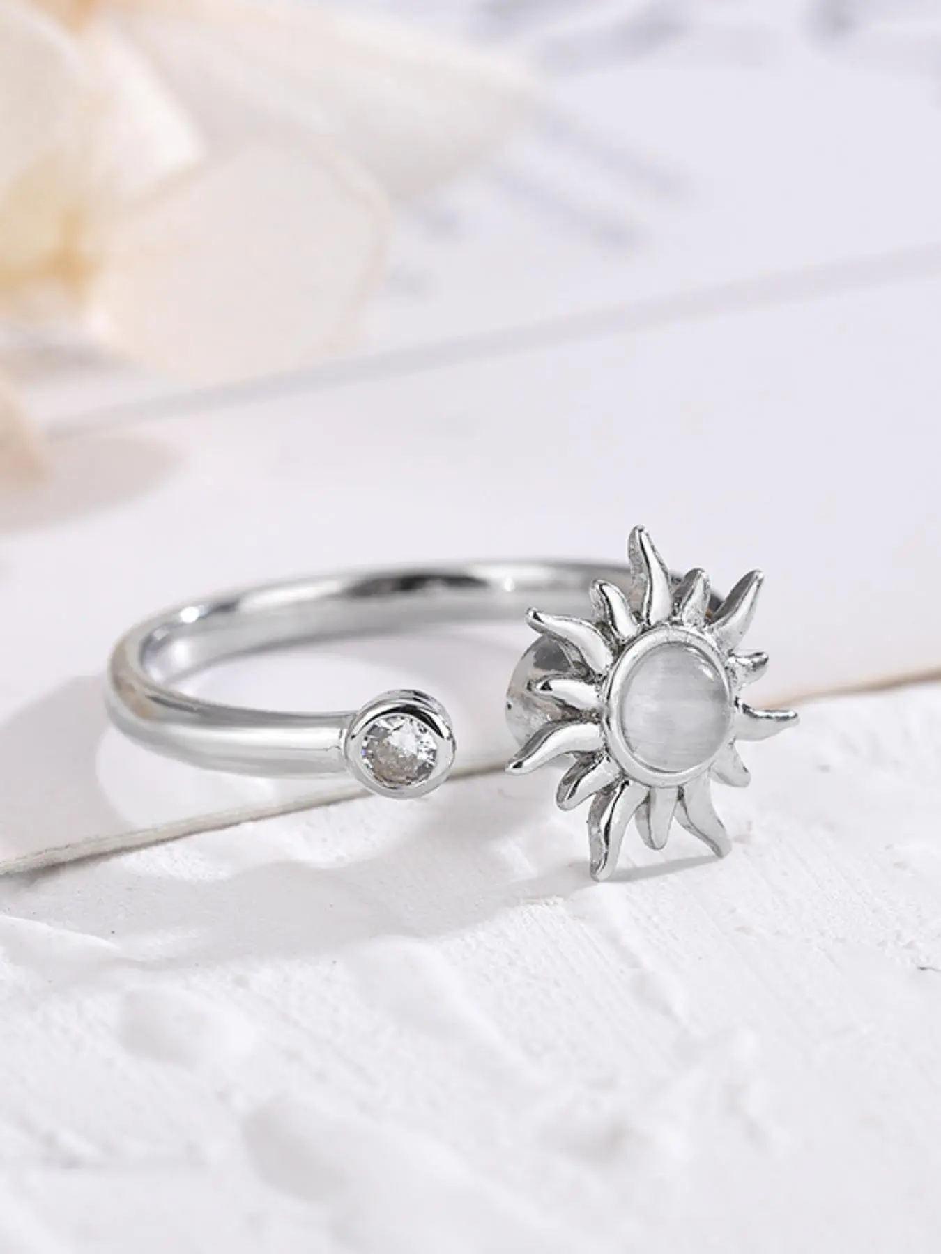 Elegant Artificial Gemstone Decorated Ring, Sun Decor Cuff Ring, Geometric Design Ring, Statement Rings, Beautiful Rings, Exquisite Trendy Ring, Fashion Accessories For Women, Trendy Accessories for Party and Daily Life