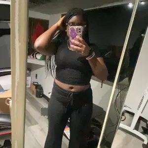 Two-Piece Set Women's Plain Crop Tee & Drawstring Waist Pants Loungewear Set, Casual Comfy Round Neck Short Sleeve Top & Trousers PJ Set, Ladies Sleepwear for All Seasons