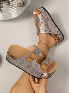 Women's Summer Fashion Thick Sole Sandals Strappy Gladiator Sandals Bohemian Style Platform Slides 2026 New Arrival Strappy Metal Buckle Studs Decorated Height Incr Beach Shoes