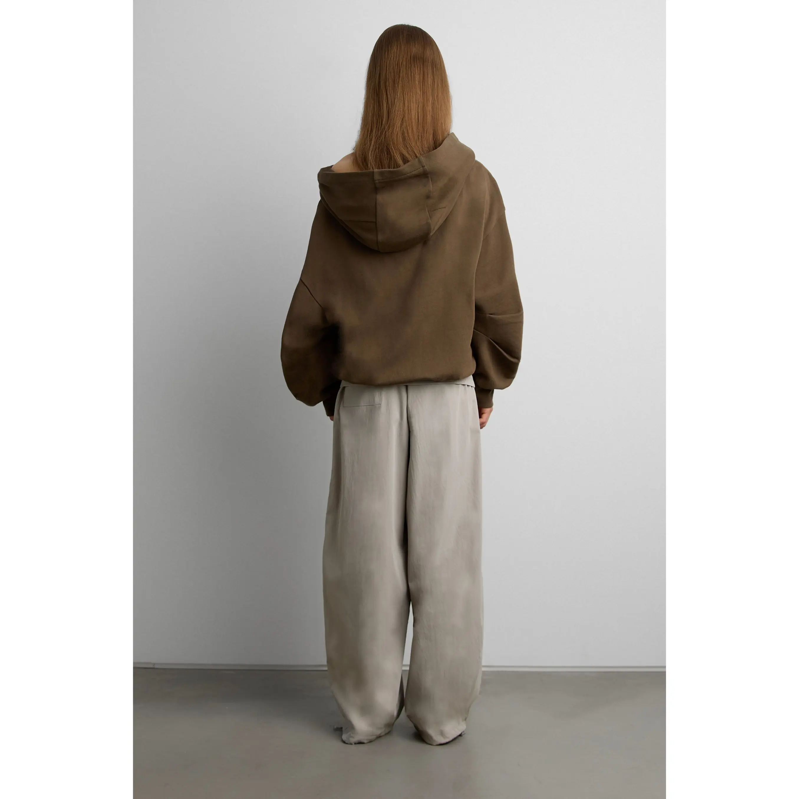 SLOUCHY OVERSIZED HOODIE