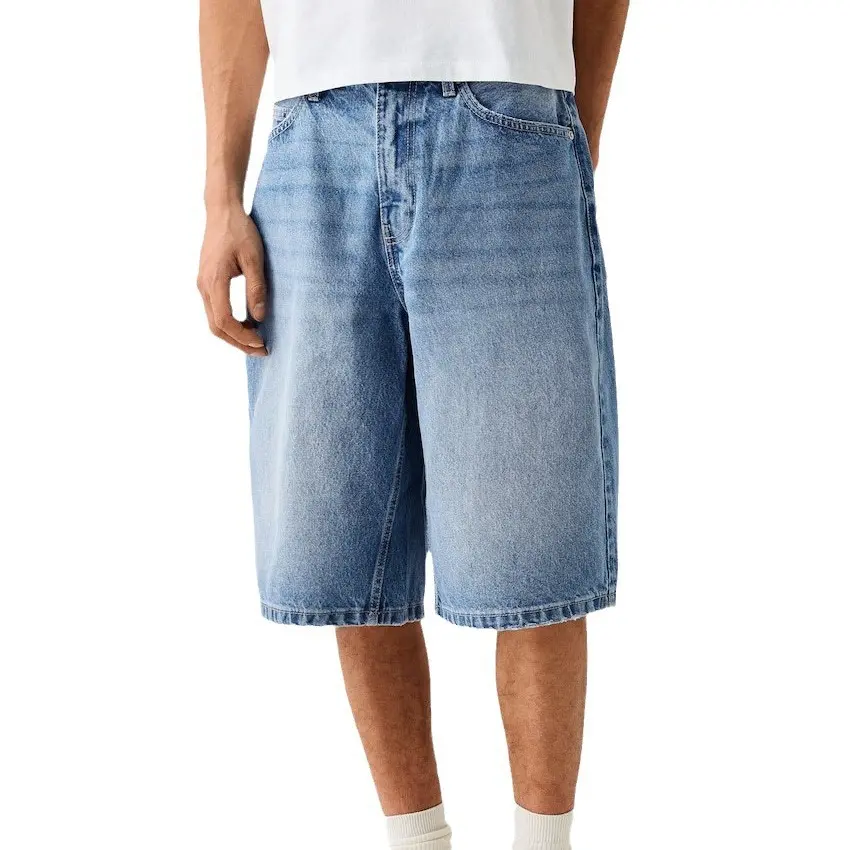 Men’s basic classic washed loose straight denim shorts—casual streetwear for everyday wear; versatile and comfortable menswear. Non-stretch denim fabric, standard straight fit