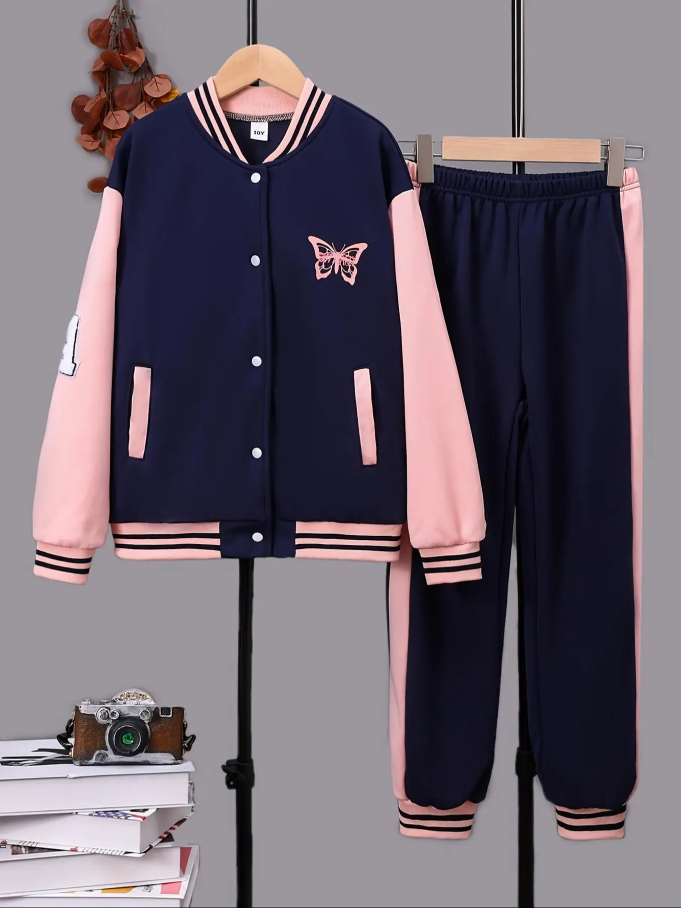 Two-Piece Set Girl's Letter Patched Butterfly Print Drop Shoulder Baseball Collar Varsity Jacket & Elastic Waist Sweatpants Set, Casual Long Sleeve Bu