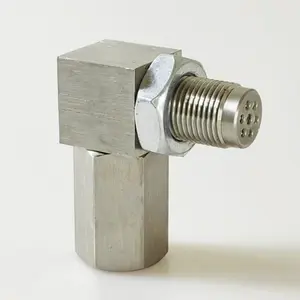 M18X1.5 Vertical Automotive Catalytic Converter with Filter, Universally Compatible with Most Vehicles, Used for Replacing The Extension Connector (90°) in The Vehicle Exhaust System.