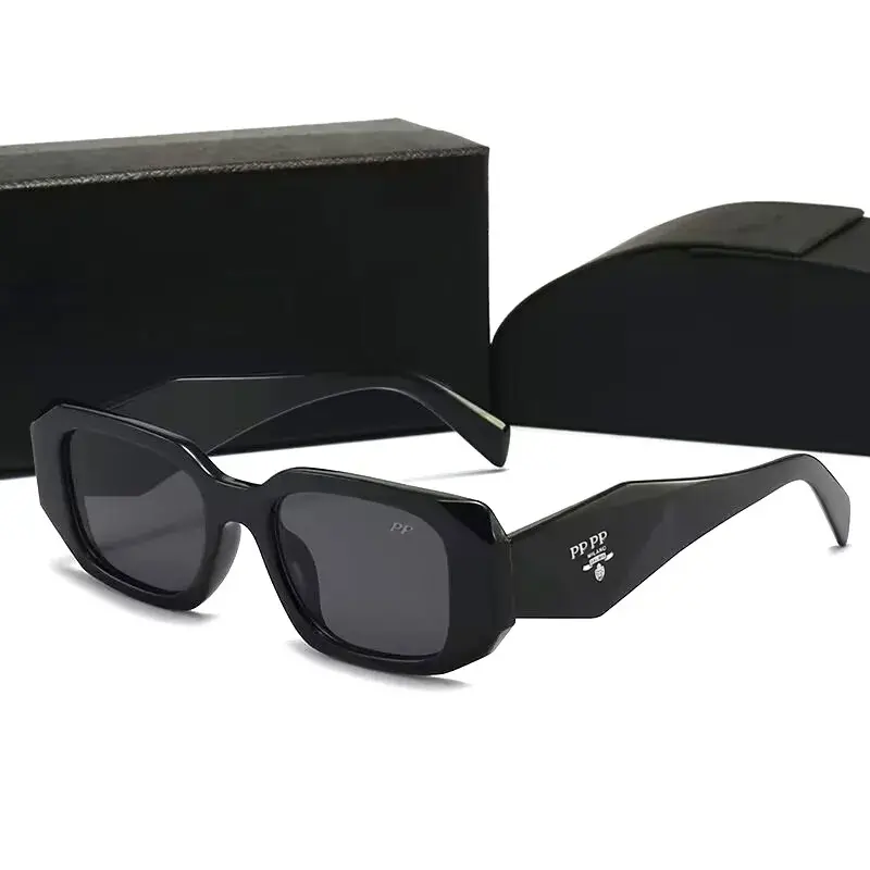 [Hot Item] Trendy Black Square Sunglasses – Thick Frame Retro Fashion Eyewear for Men & Women, Stylish UV Protection Shades for Travel and Driving