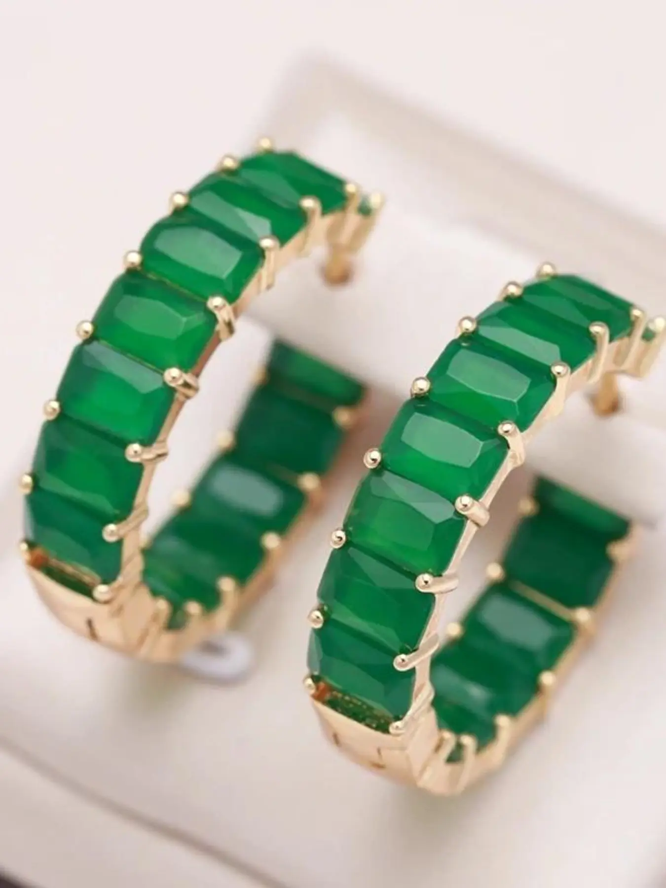 Vintage Vibrant Green Synthetic Jade Earrings Stackable Hoop Earrings for Women & Girls Delicate Gift Ready Jewelry Perfect for Engagement Weddings Party, Daily Wear Anniversary Gift