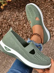 2026 New Spring Summer Hollow Out Large Size Comfortable Breathable Women's Cloth Shoes, Slip-On Flyknit Mesh Shoes, Mom Shoes for Women