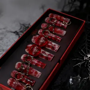 Halloween Gothic Blood Splatter Press on Nails with Metal Chain & Buckle Decor Spooky Horror False Nails Red Blood Design