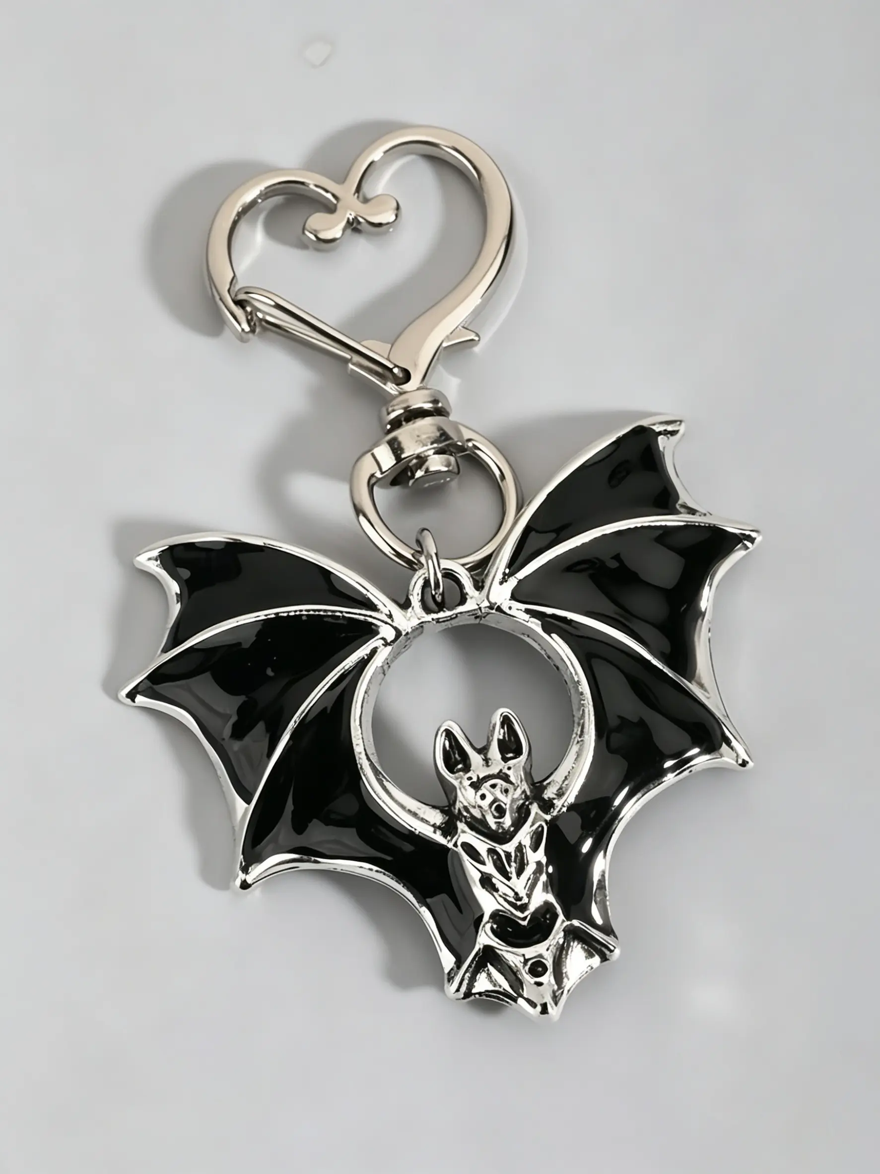 Bag Charm Dark-Style Hollow-Out Bat Keychain Enamel Heart-Clasp Pendant Fade-Resistant Dark Subculture Style Sweet, Edgy, And Sassy Style For Bags, Keys, And Earphone Cases Accessories For Friends & Couples