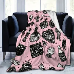 Flannel Witch Throw Blanket - Unisex Gift for Women & Men  Soft and Comfortable Sofa Blanket, Air Conditioning Blanket, Tapestry, Pet Blanket, Suitable for All Ages, All-Season Functional Blanket,  Lightweight, breathable, stain-resistant, and soft