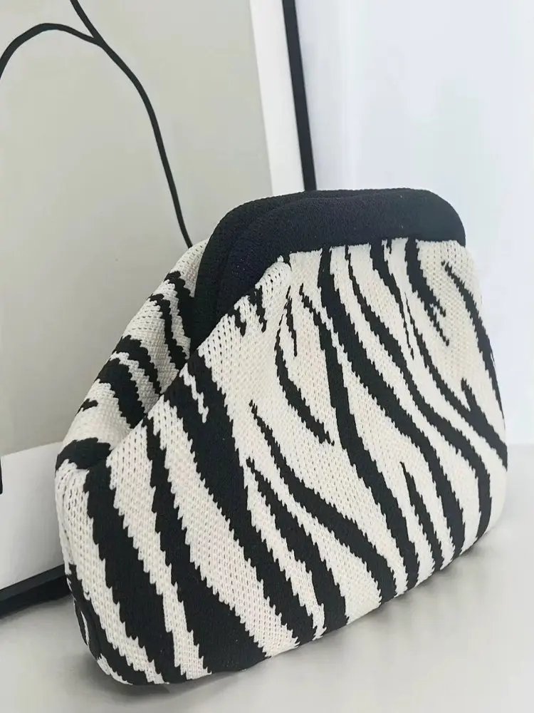 Knitt Crochet Clutch