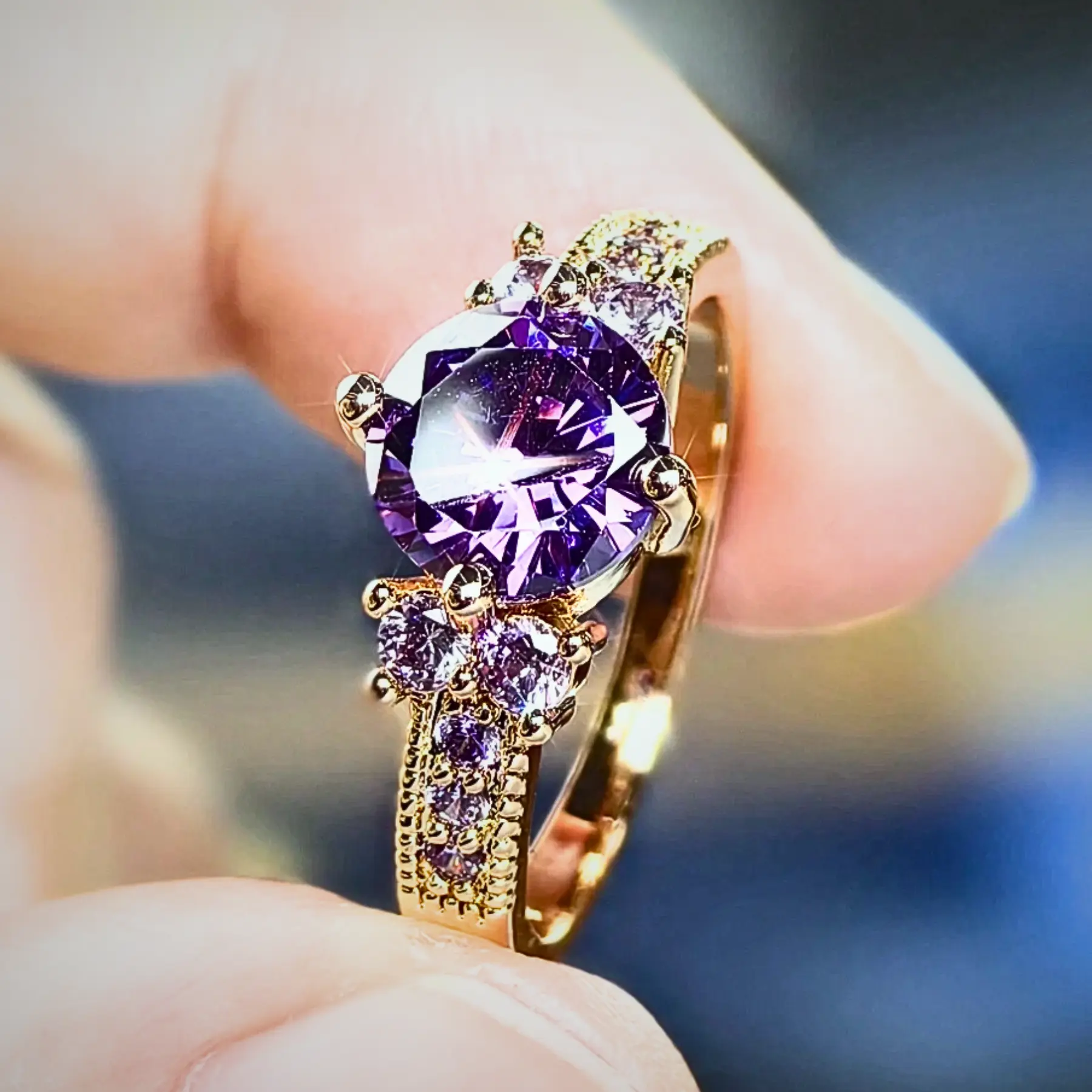 Elegant Four-Prong Round CZ Ring For Women, Timeless Fashion Jewelry For Party, Wedding & Daily Wear