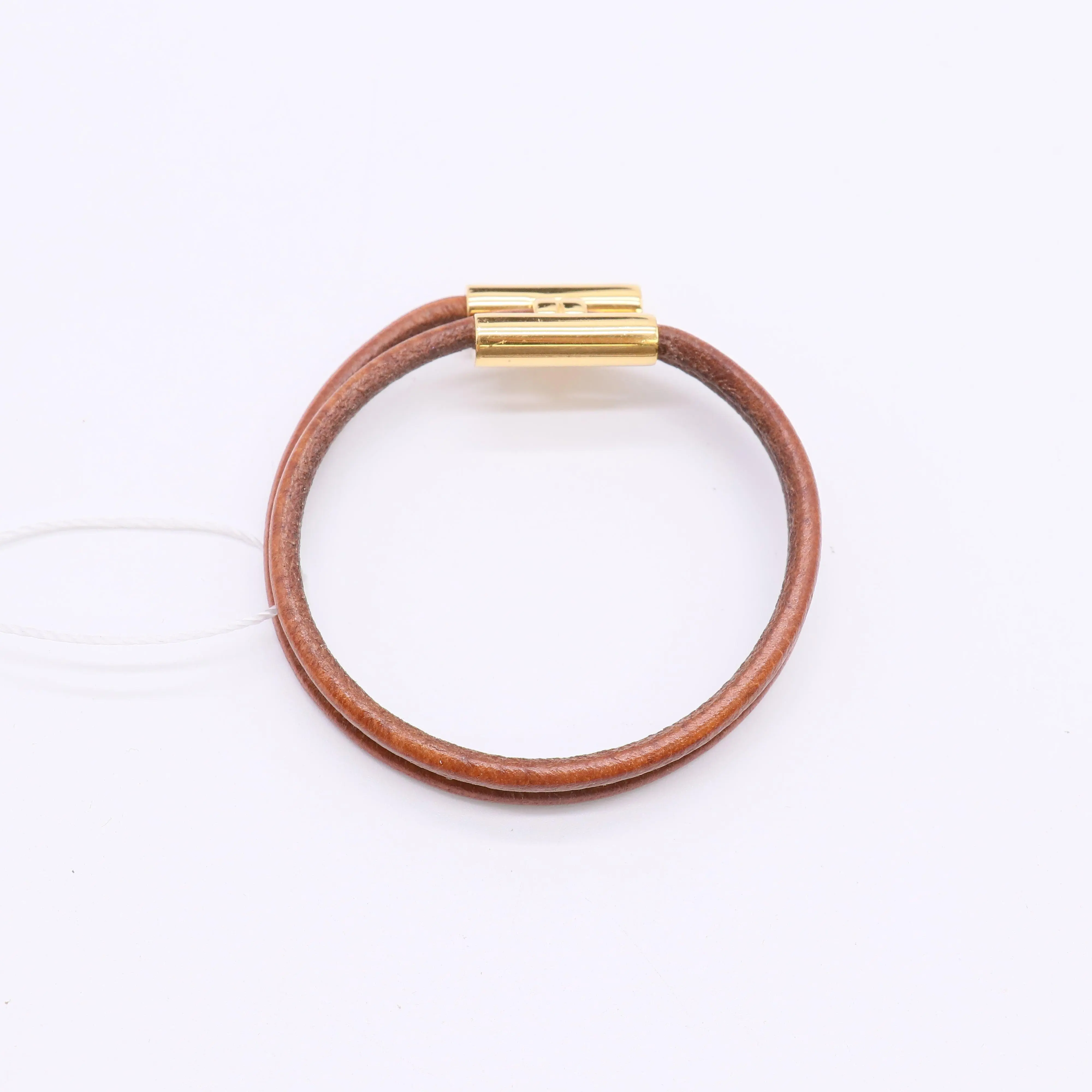Pre-owned Hermes Tournis Leather bracelet twins LDZ322