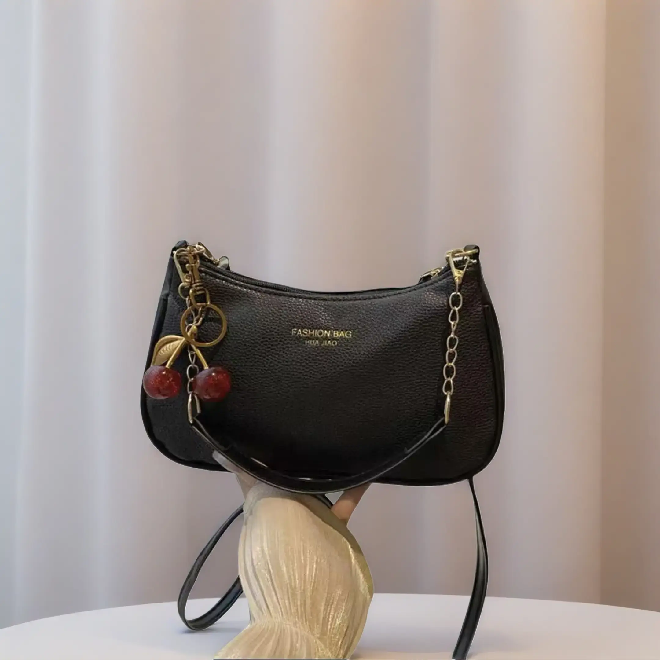 New Cherry Design Shoulder Bag – Waterproof, Classic & Charming!