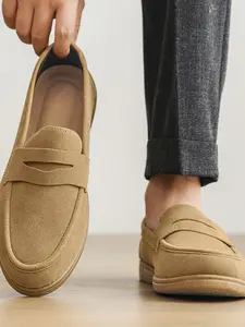 Men's Suede Leather Loafers, Slip-On Casual Shoes, Breathable Anti-Slip Flat Sneakers, Versatile for Commuting and Walking, Footwear